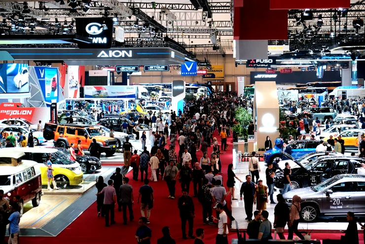Deretan Promo GIIAS 2025 yang Wajib Kamu Lirik