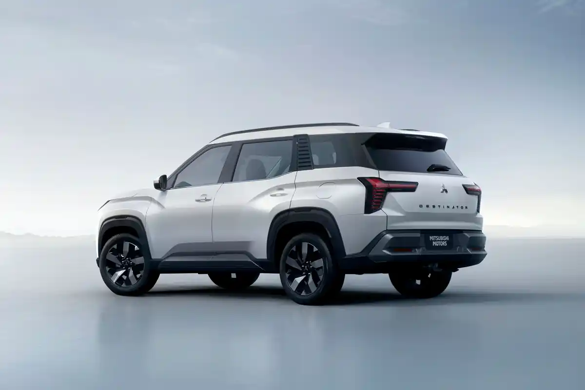 Review Mitsubishi Destinator: SUV Baru dengan Teknologi Modern